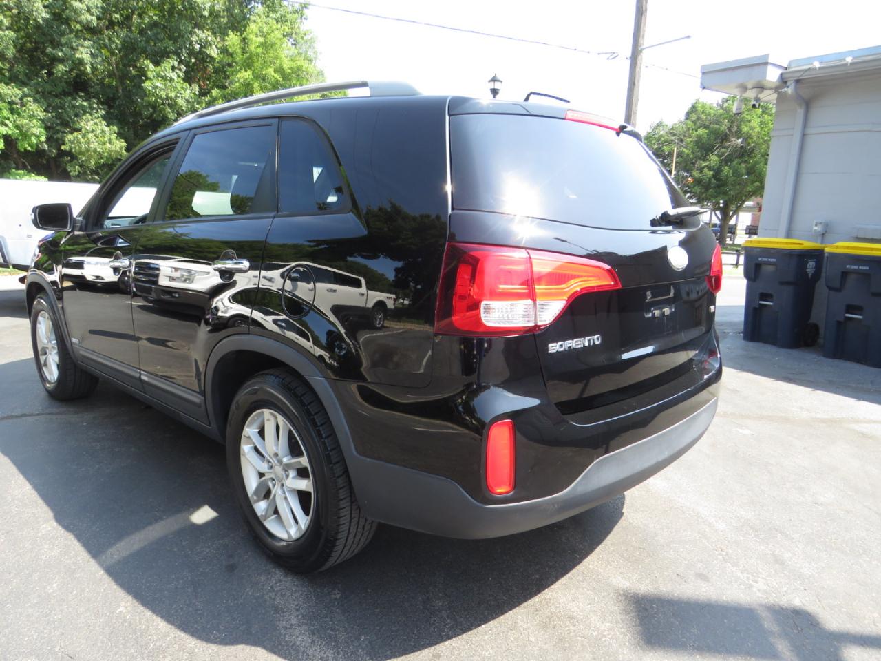 Kia Sorento AWD 4dr V6 LX 2015