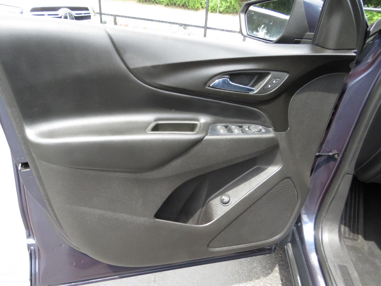 Chevrolet Equinox FWD 4dr LT w/1LT 2019