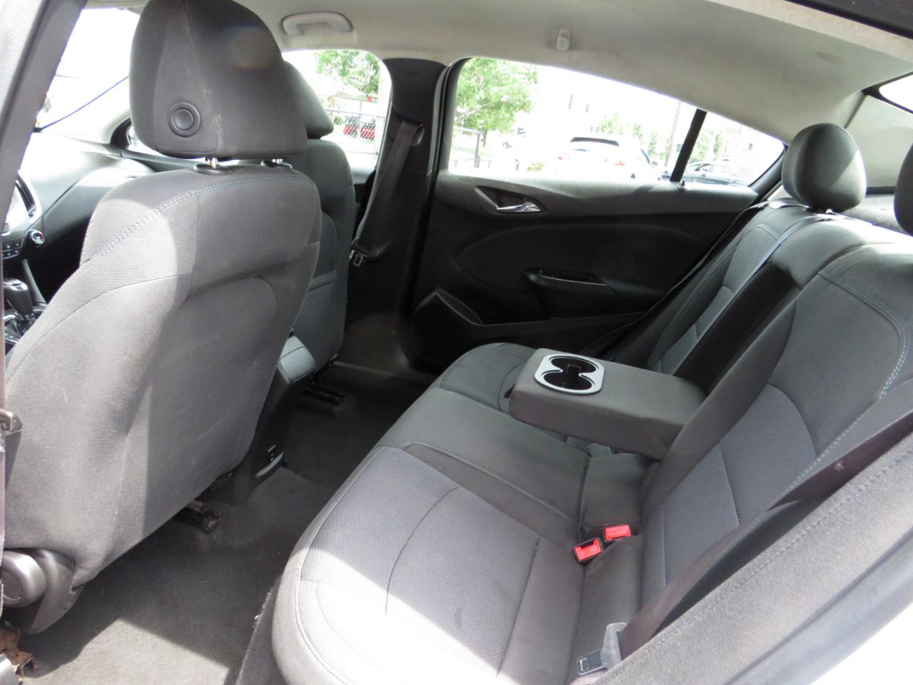 Chevrolet Cruze 4dr Sdn 1.4L LT w/1SD 2017