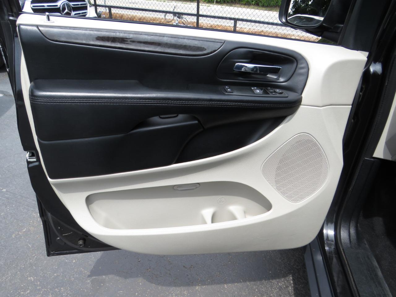 Dodge Grand Caravan 4dr Wgn SE 2016