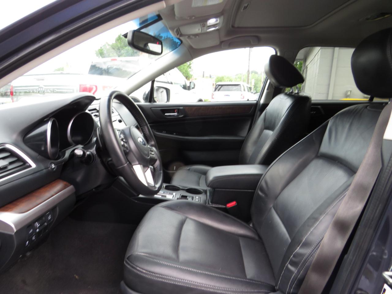 Subaru Outback 4dr Wgn 3.6R Limited 2015