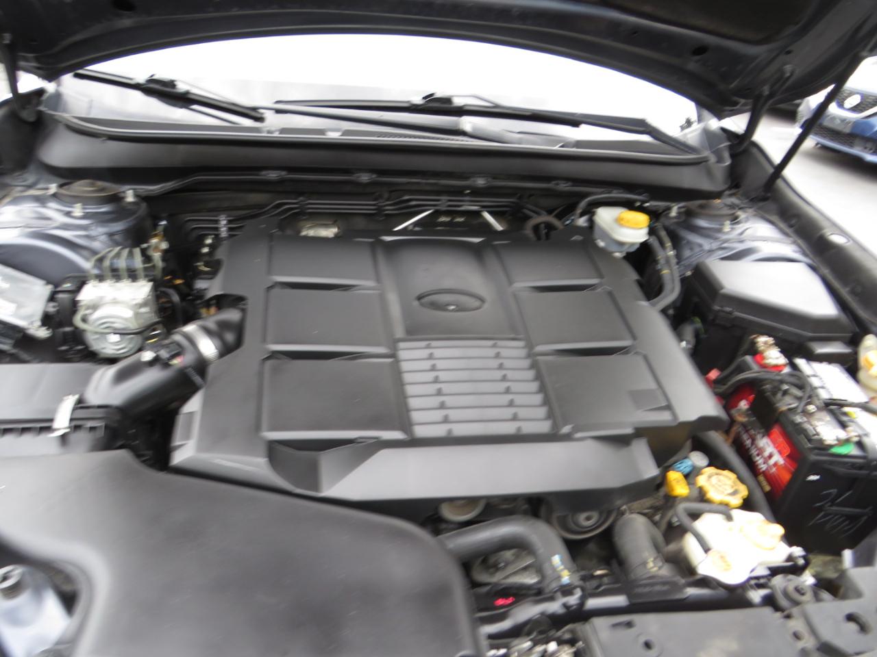 Subaru Outback 4dr Wgn 3.6R Limited 2015