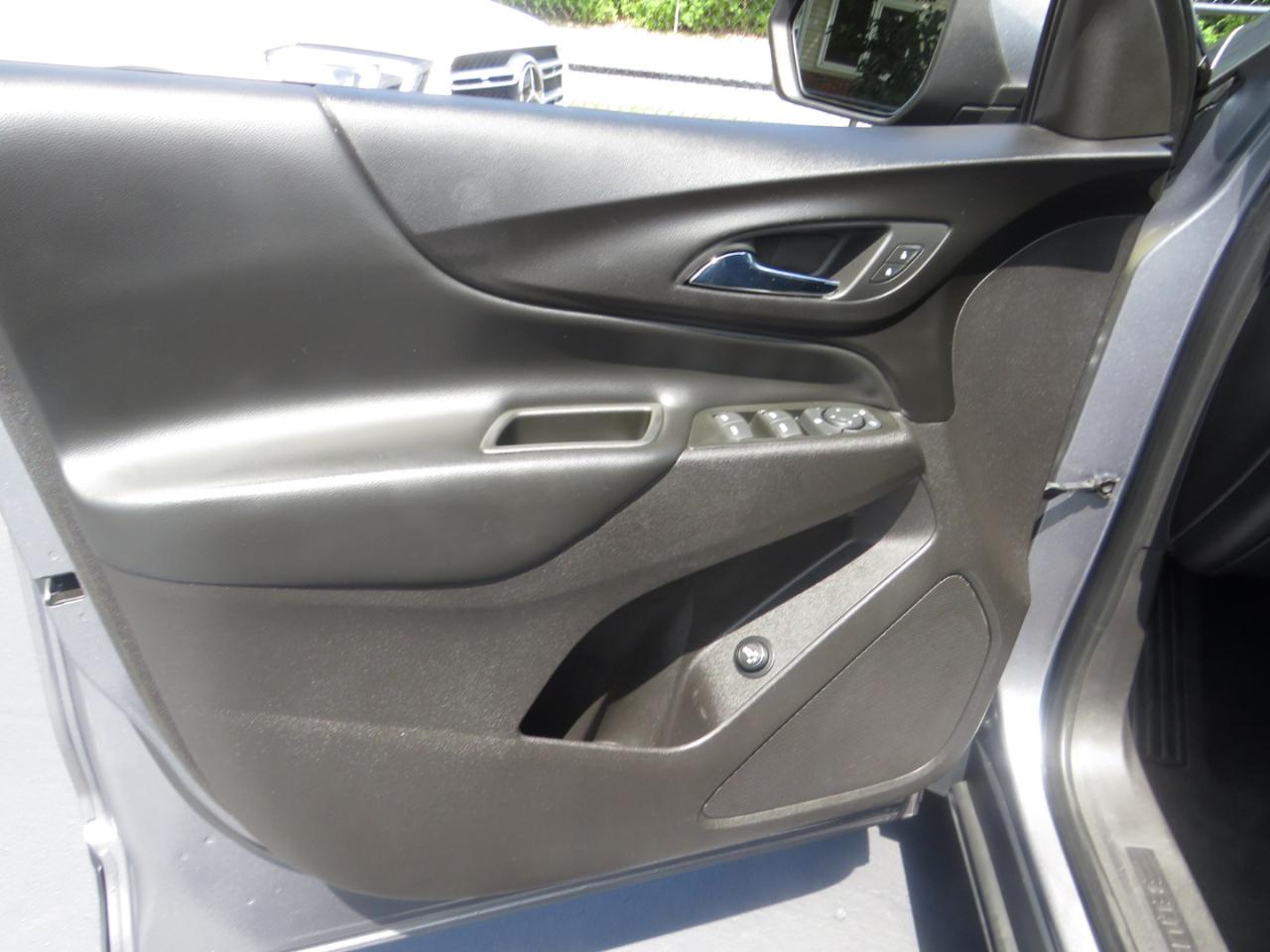 Chevrolet Equinox AWD 4dr LT w/1LT 2018