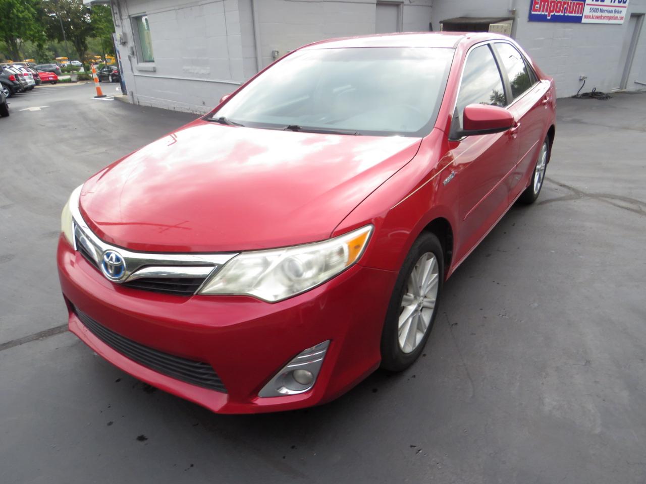 Toyota Camry Hybrid 4dr Sdn XLE (Natl) 2012