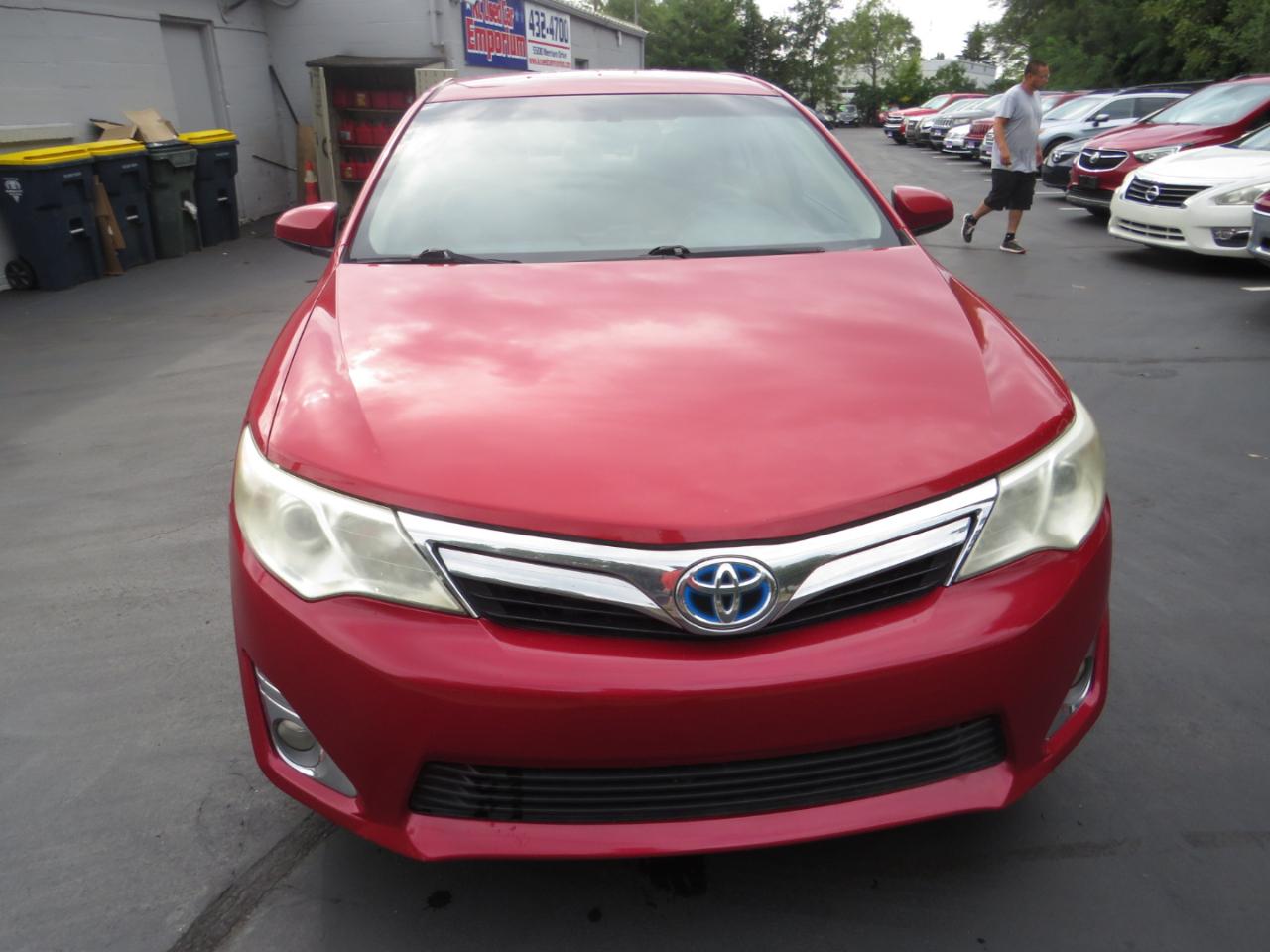 Toyota Camry Hybrid 4dr Sdn XLE (Natl) 2012