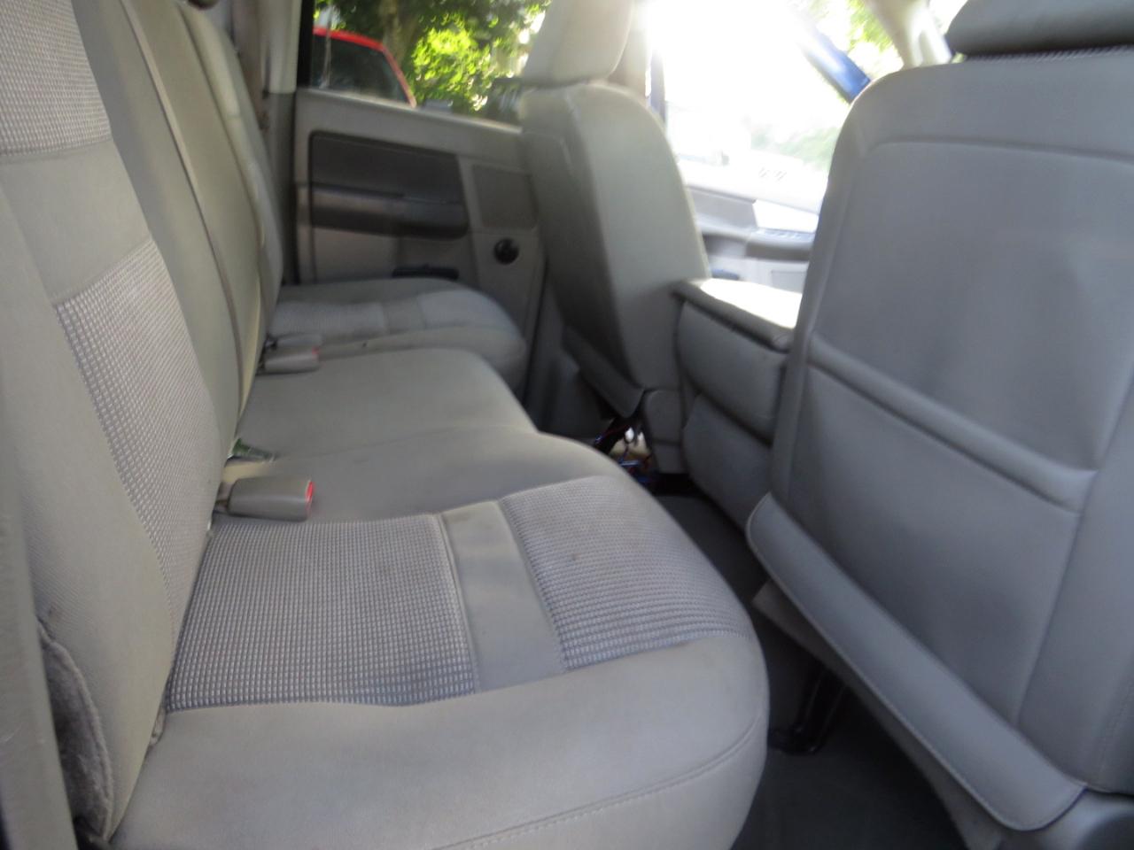 Dodge Ram 1500 4WD Quad Cab 140.5" SLT 2008