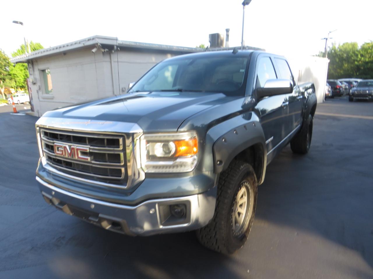 GMC Sierra 1500 4WD Crew Cab 143.5" SLT 2014