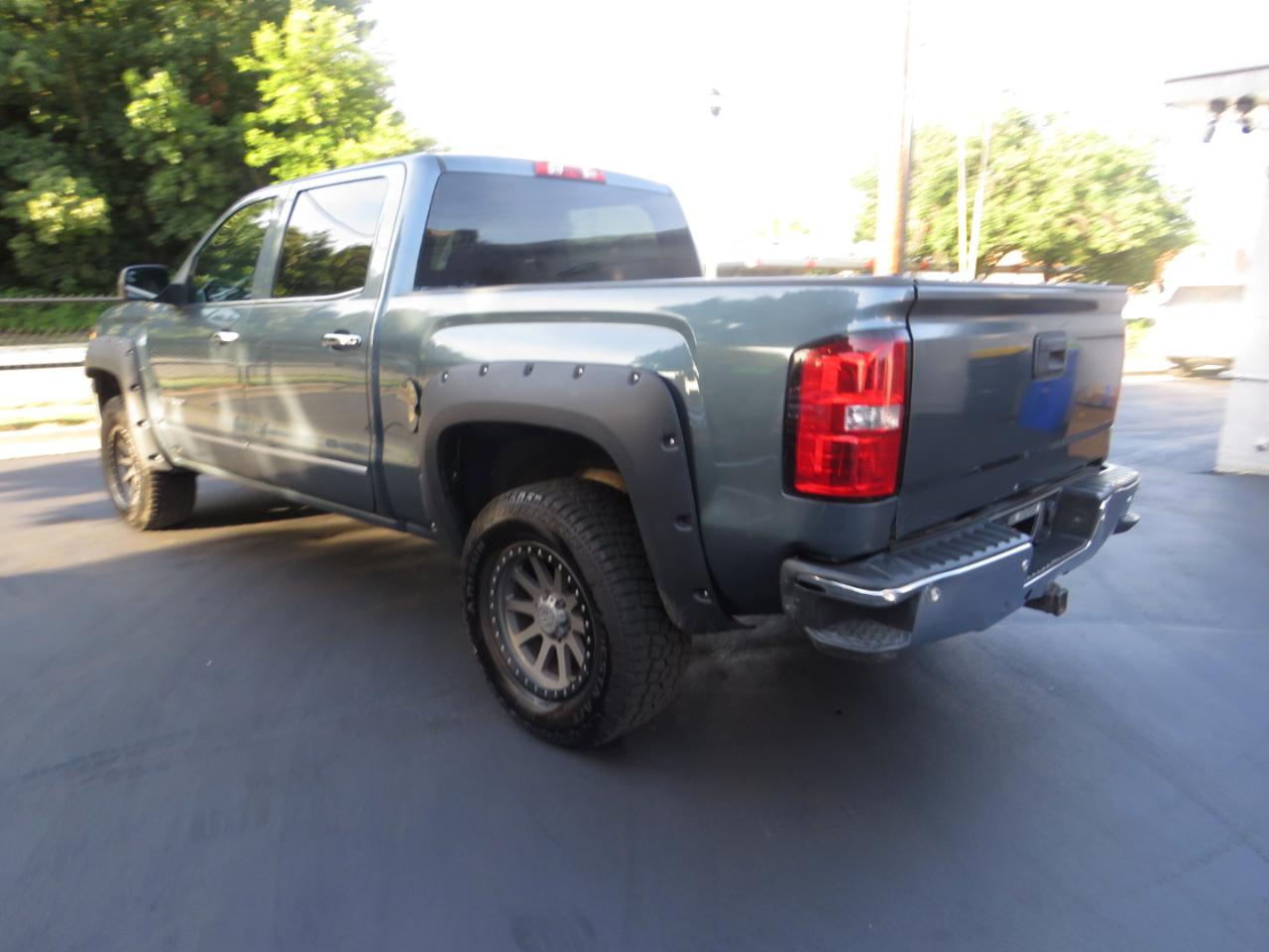 GMC Sierra 1500 4WD Crew Cab 143.5" SLT 2014