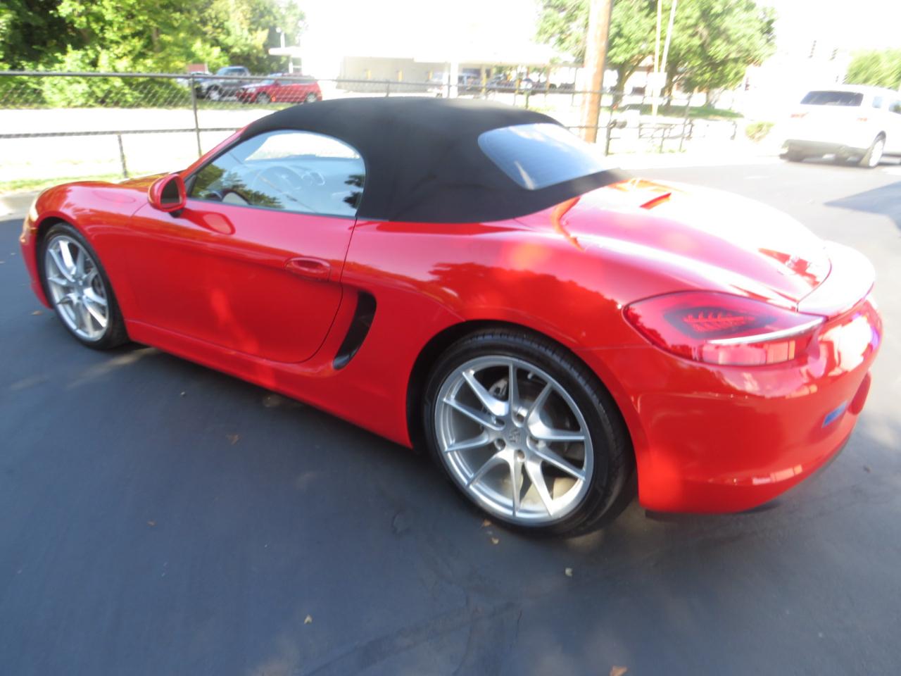 Porsche Boxster 2dr Roadster 2014