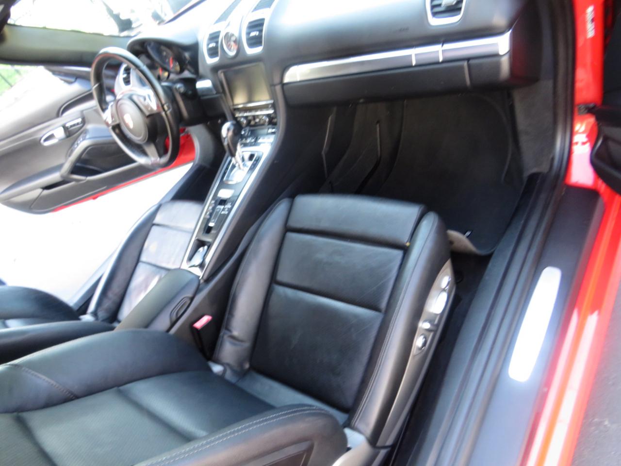Porsche Boxster 2dr Roadster 2014