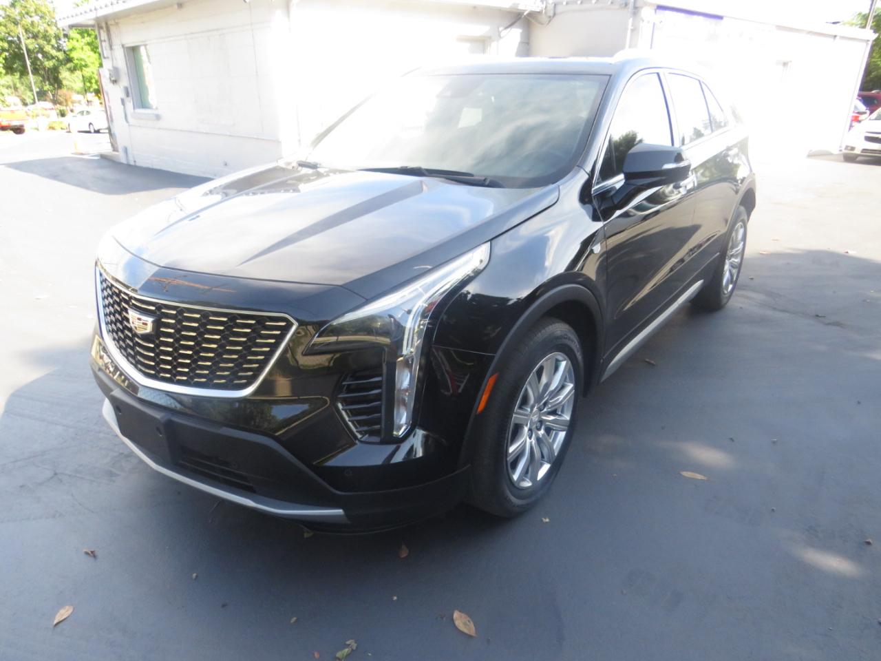 Cadillac XT4 AWD 4dr Premium Luxury 2022