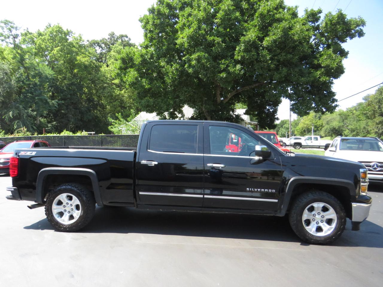 Chevrolet Silverado 1500 4WD Crew Cab 153.0" LTZ w/2LZ 2015