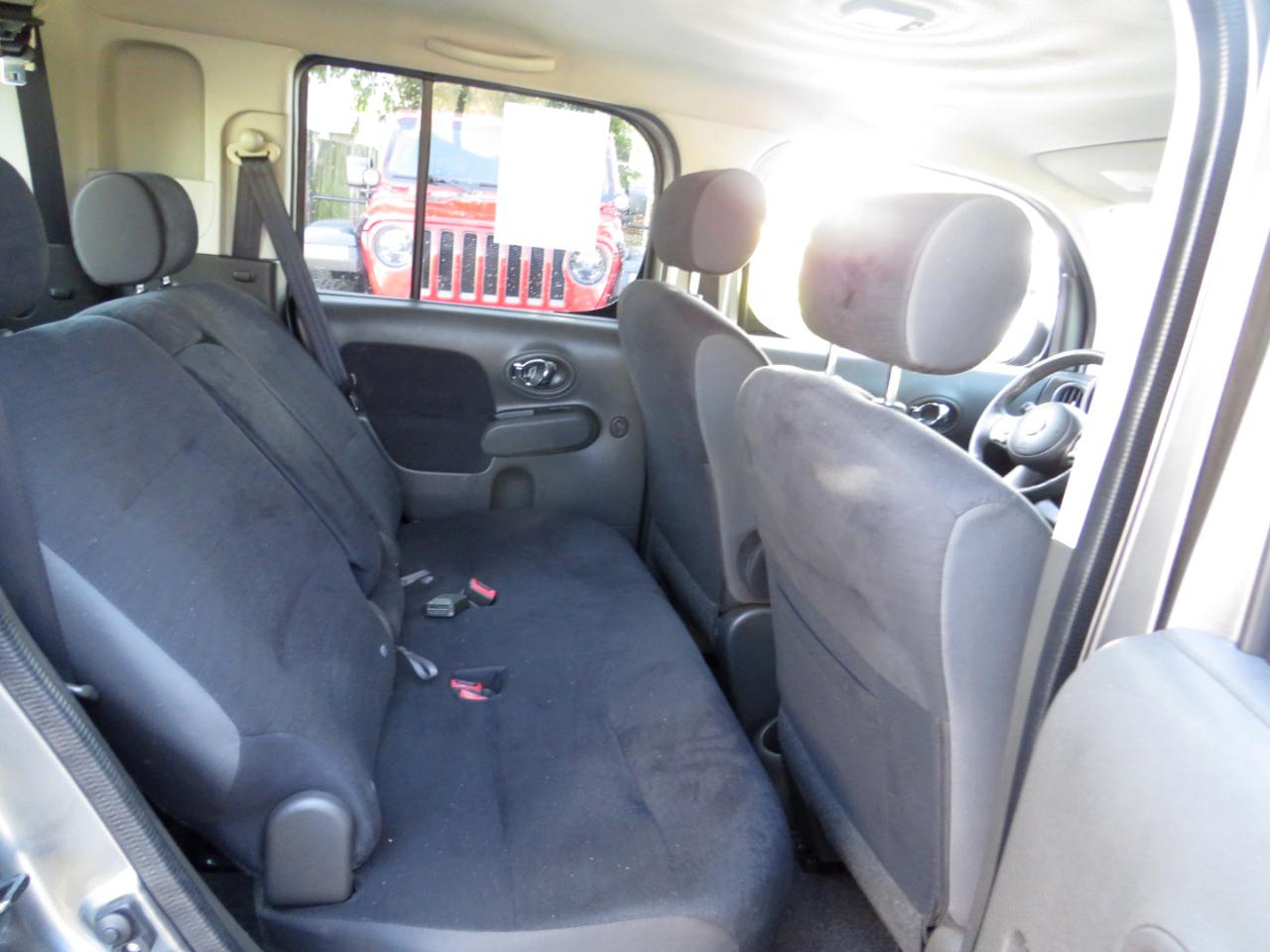 Nissan Cube 5dr Wgn I4 CVT 1.8 S 2011