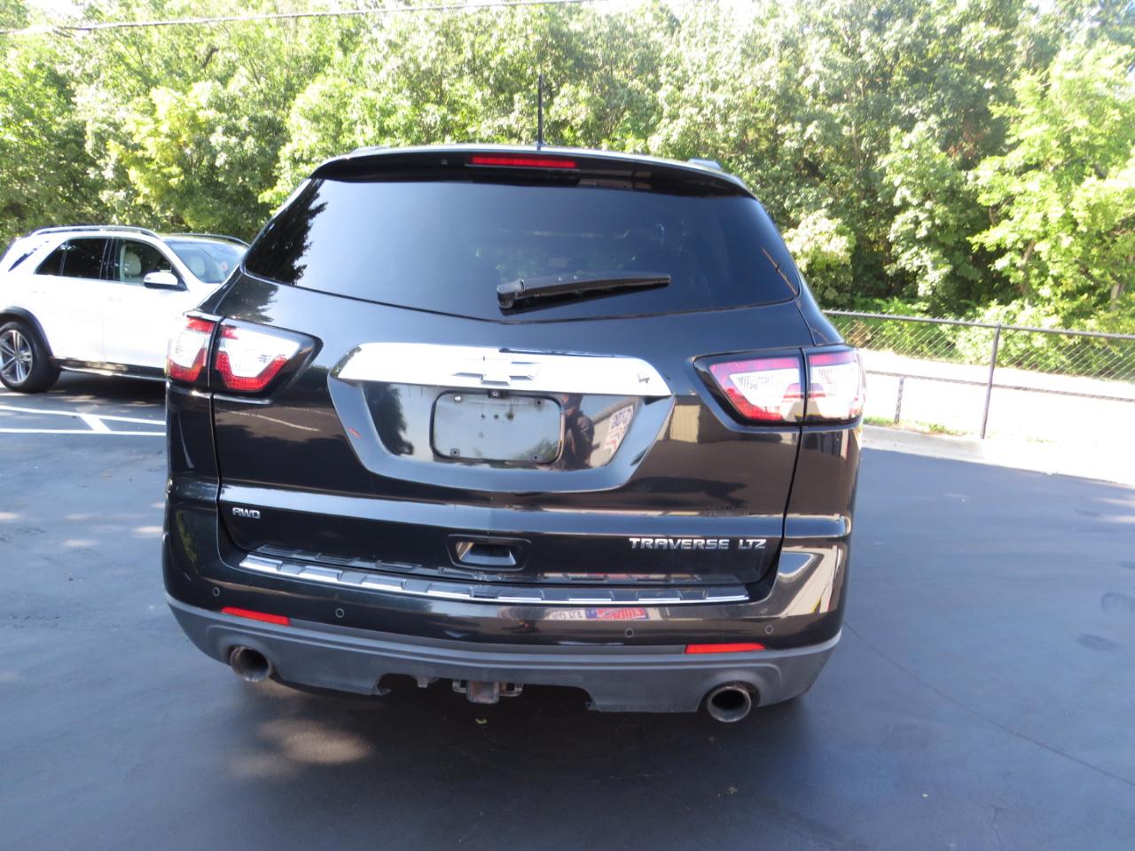 Chevrolet Traverse AWD 4dr LTZ 2013