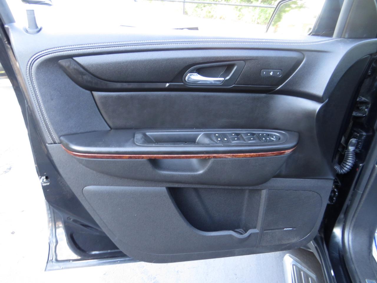 Chevrolet Traverse AWD 4dr LTZ 2013