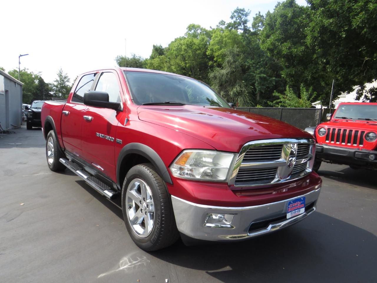 RAM 1500 4WD Crew Cab 140.5" Big Horn 2012