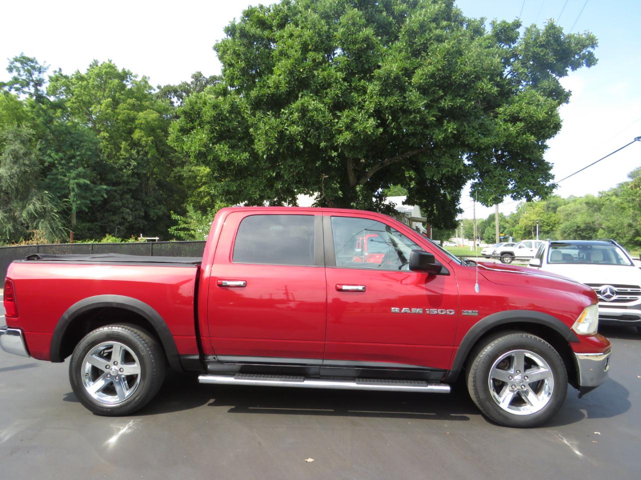 RAM 1500 4WD Crew Cab 140.5" Big Horn 2012