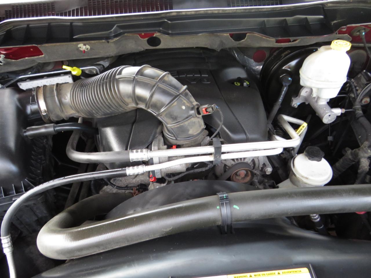 RAM 1500 4WD Crew Cab 140.5" Big Horn 2012