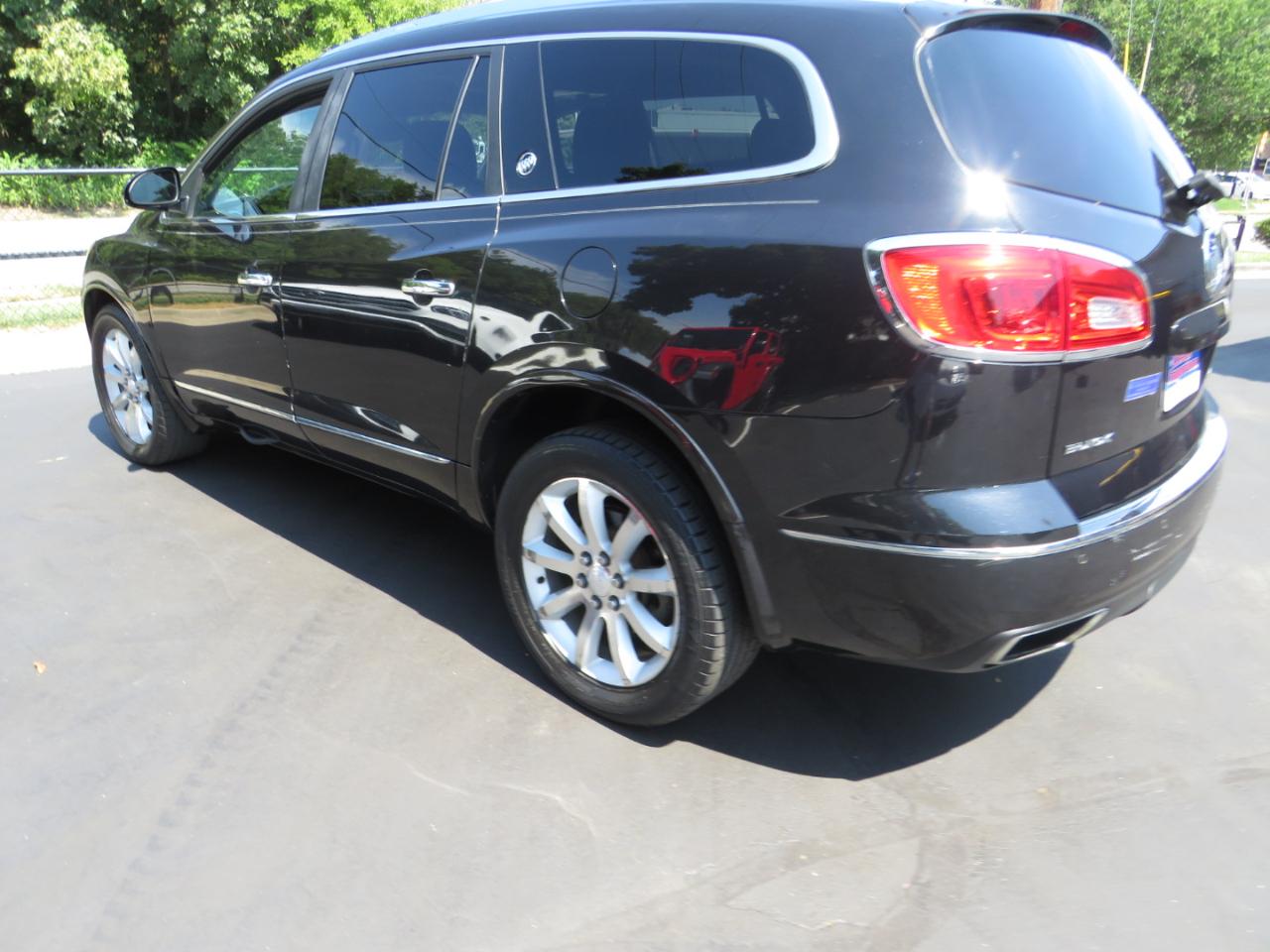 Buick Enclave FWD 4dr Premium 2015