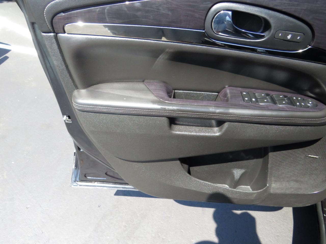 Buick Enclave FWD 4dr Premium 2015