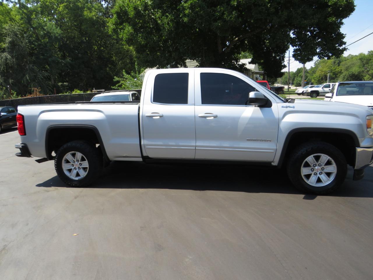 GMC Sierra 1500 4WD Double Cab 143.5" SLE 2014
