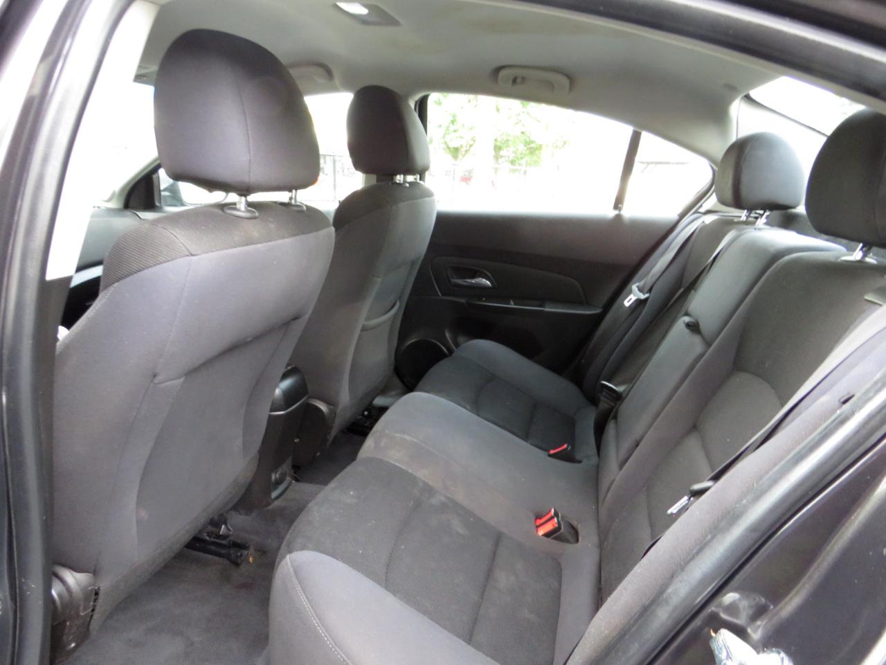 Chevrolet Cruze Limited 4dr Sdn Auto LT w/1LT 2016