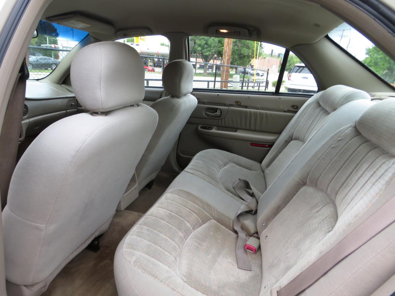 Buick Century 4dr Sdn Custom 2005
