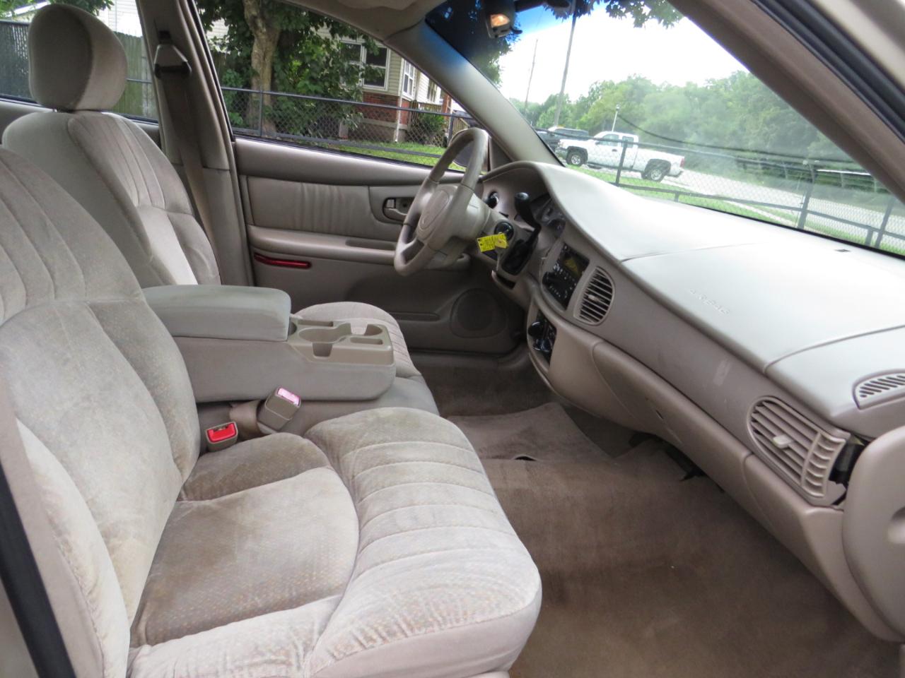 Buick Century 4dr Sdn Custom 2005