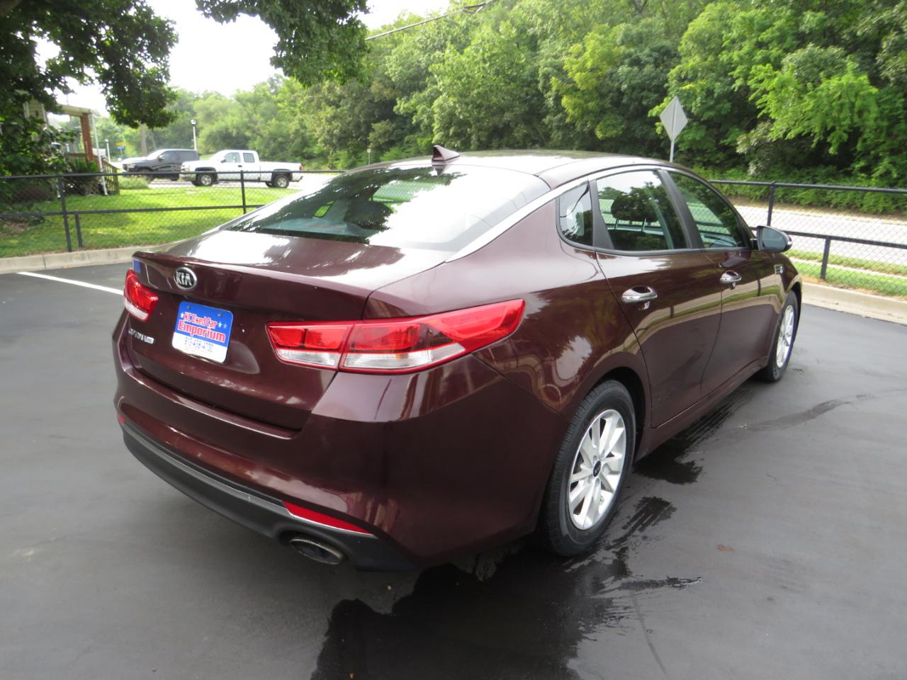 Kia Optima LX Auto 2017