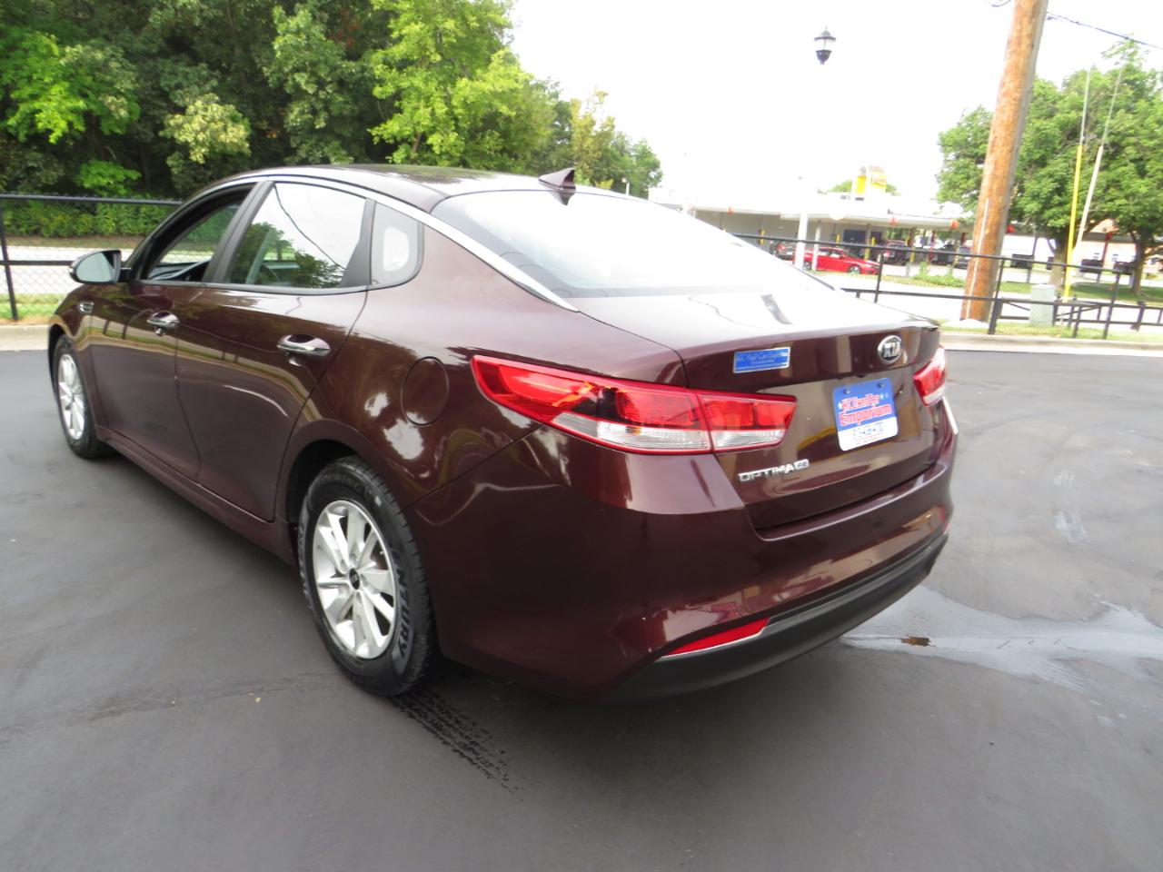 Kia Optima LX Auto 2017