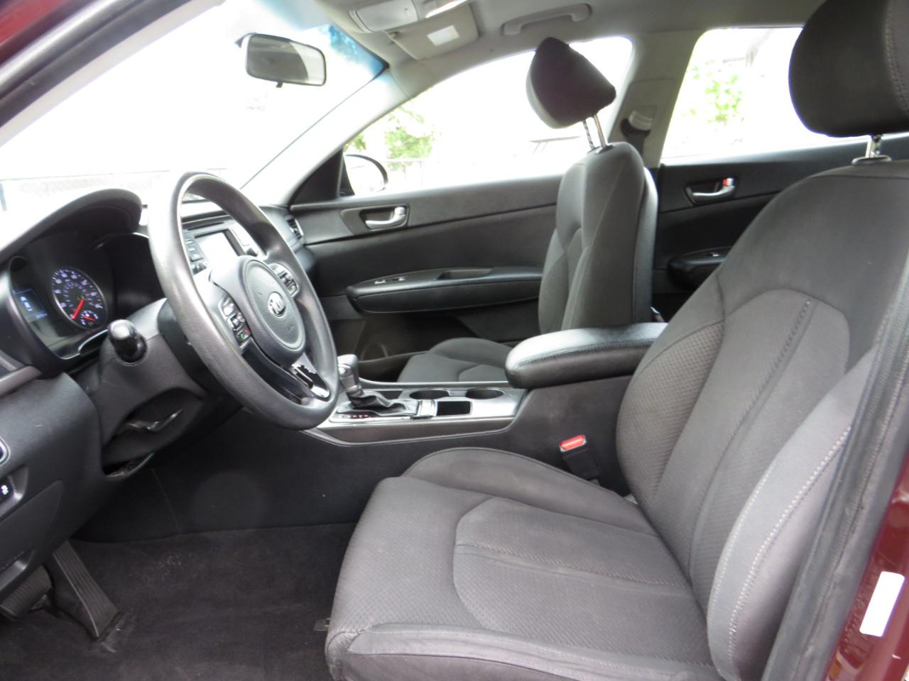 Kia Optima LX Auto 2017