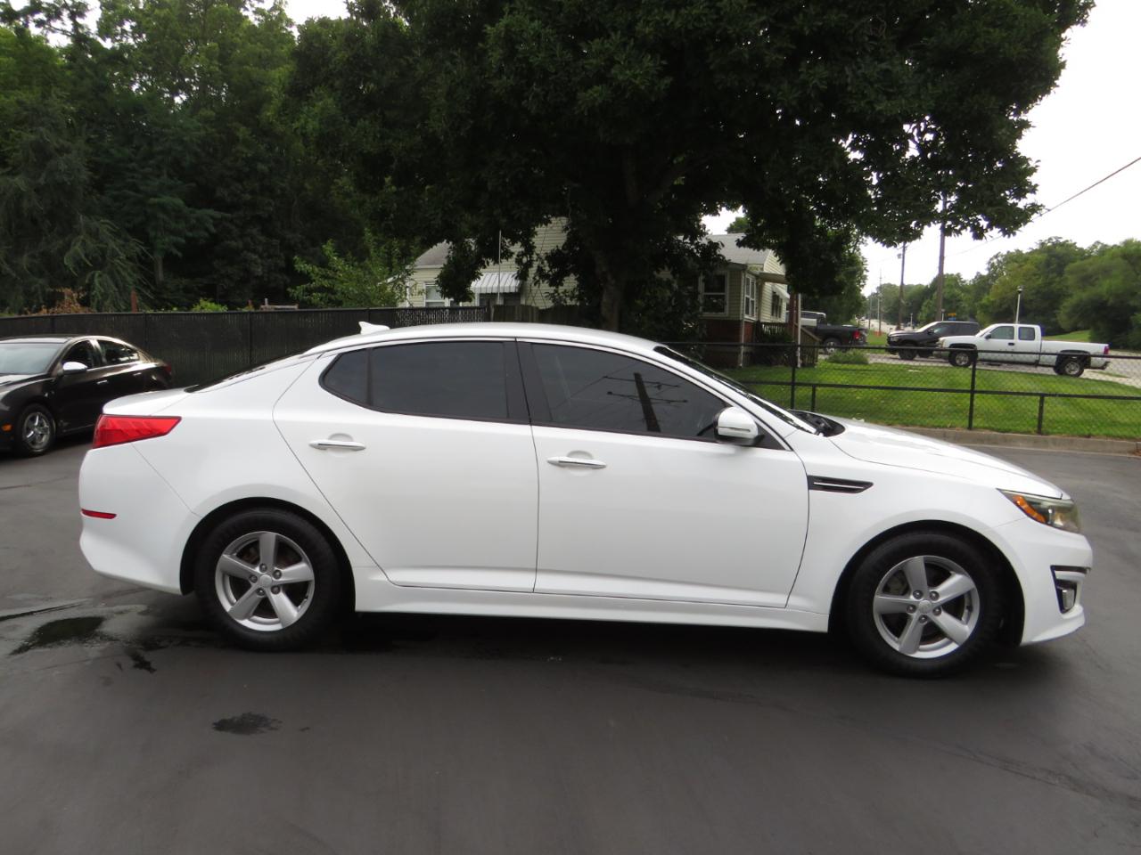 Kia Optima 4dr Sdn LX 2014