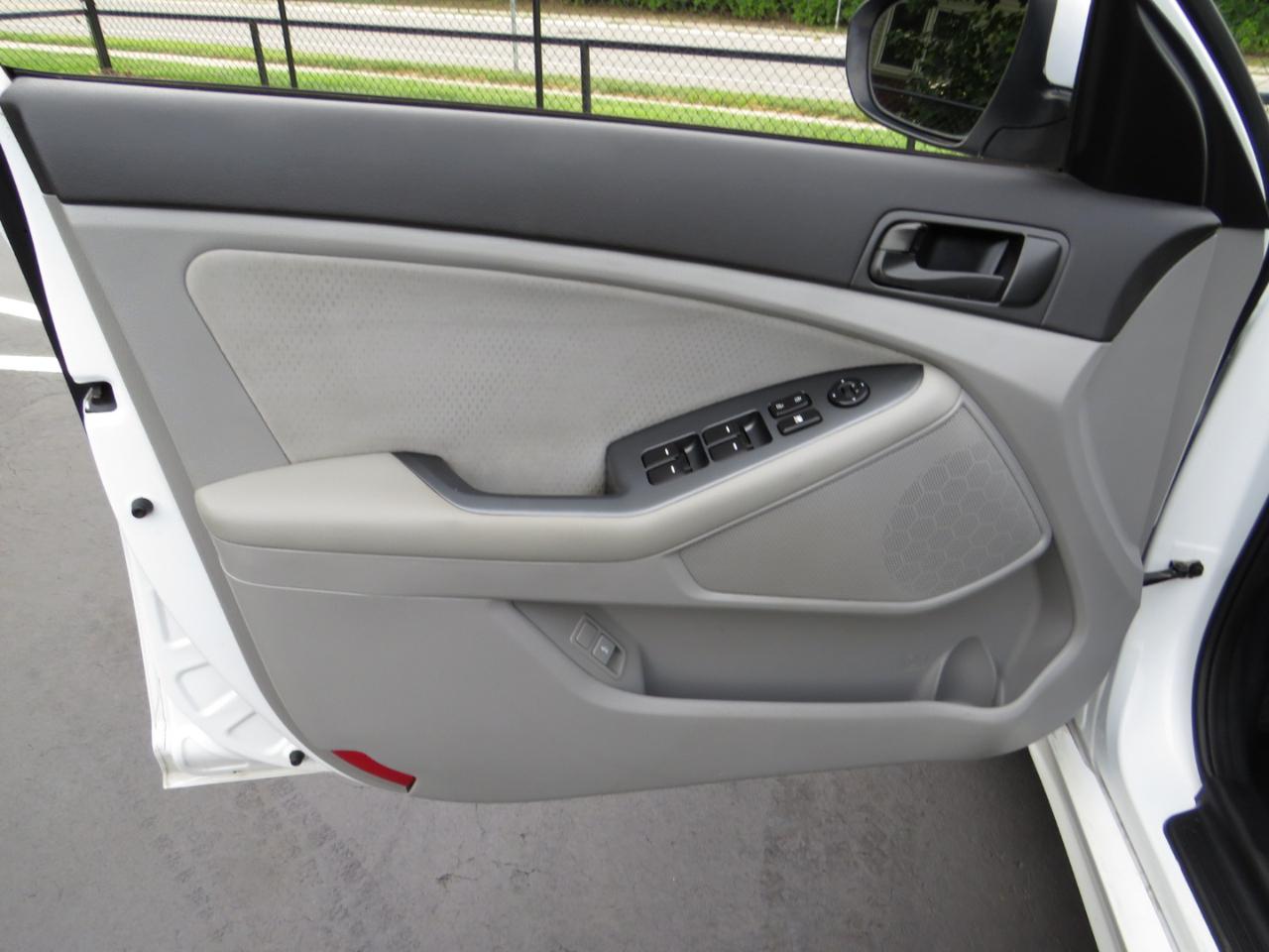 Kia Optima 4dr Sdn LX 2014