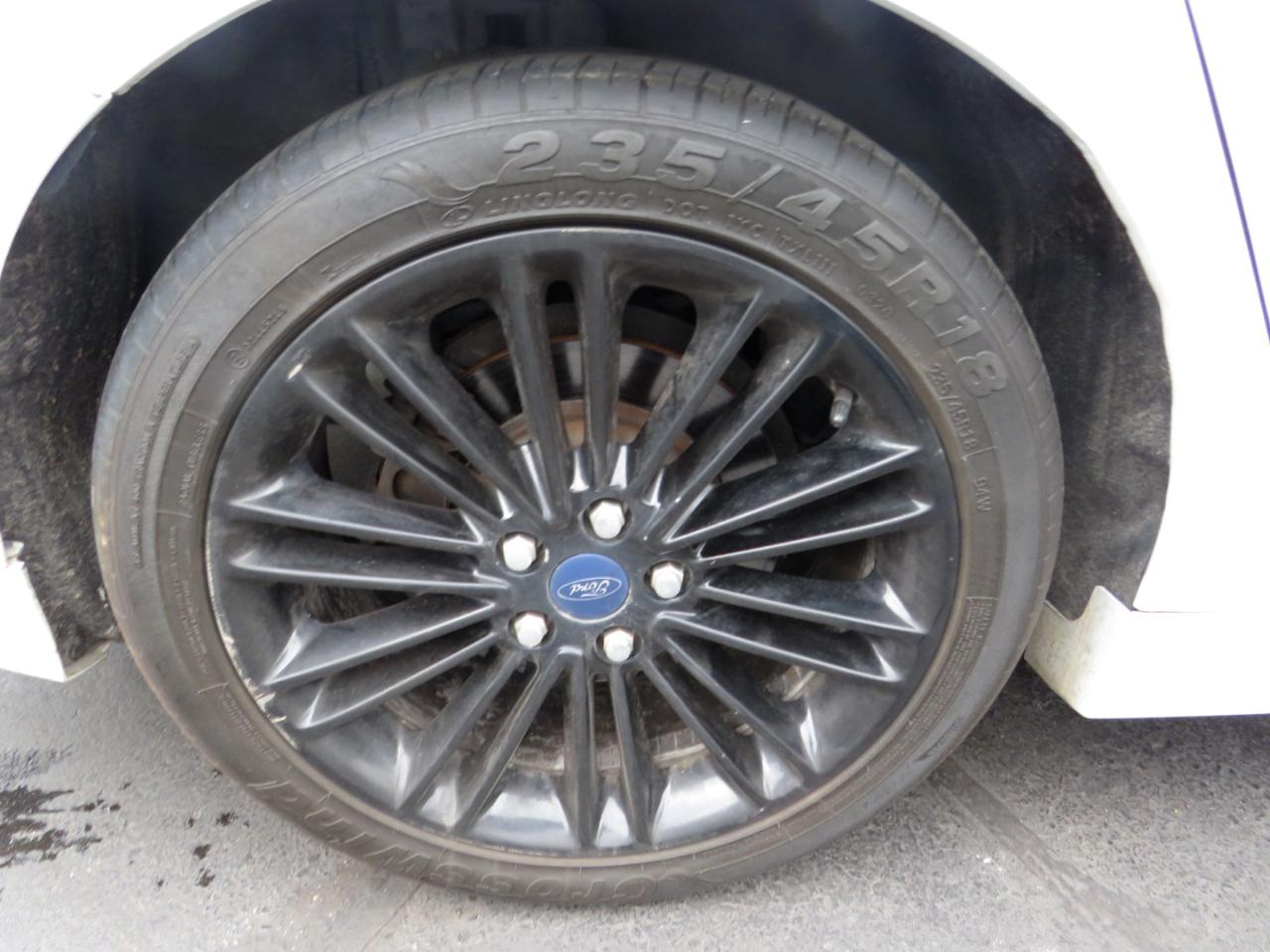 Ford Fusion 4dr Sdn SE FWD 2016