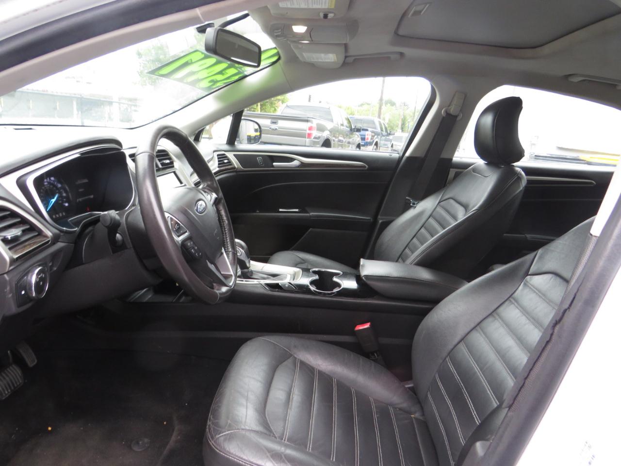 Ford Fusion 4dr Sdn SE FWD 2016