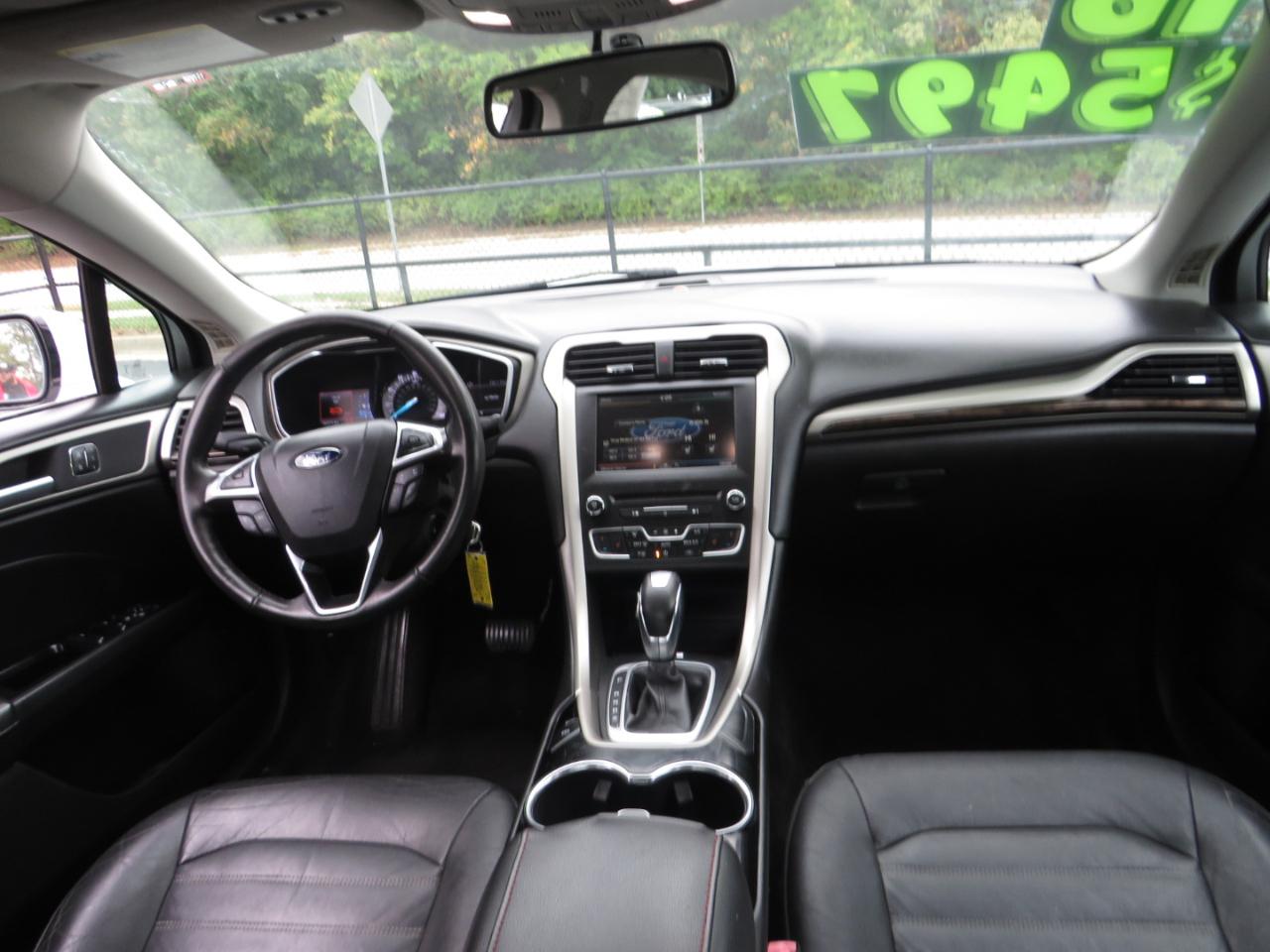 Ford Fusion 4dr Sdn SE FWD 2016