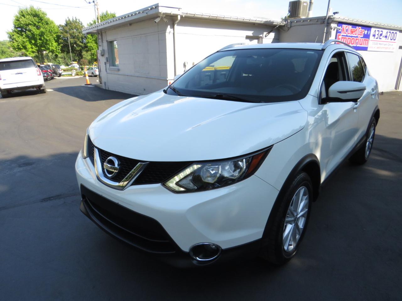 Nissan Rogue Sport AWD SV 2017