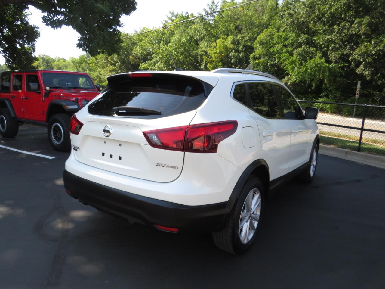 Nissan Rogue Sport AWD SV 2017