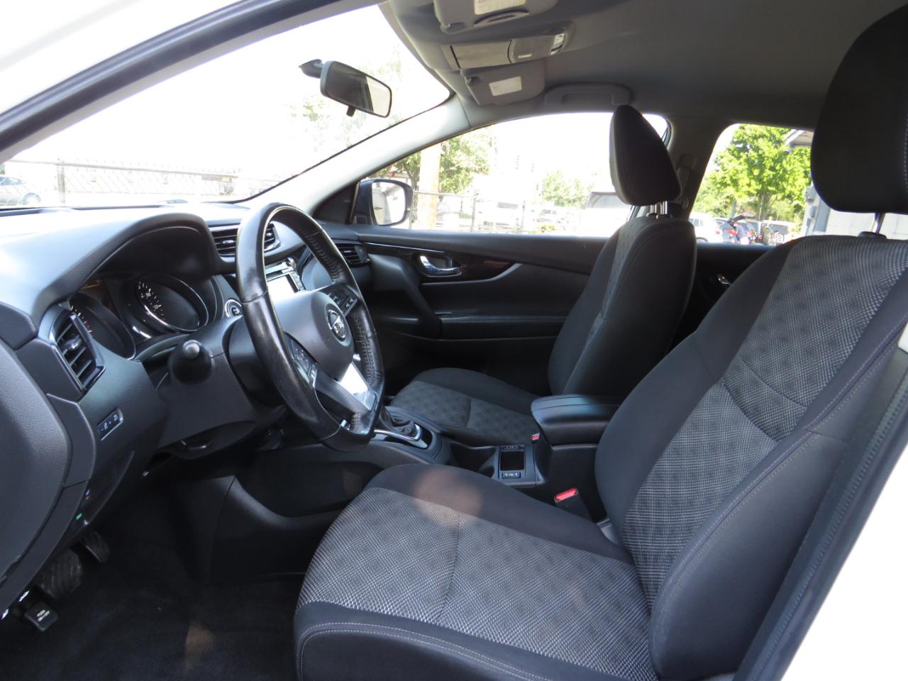 Nissan Rogue Sport AWD SV 2017
