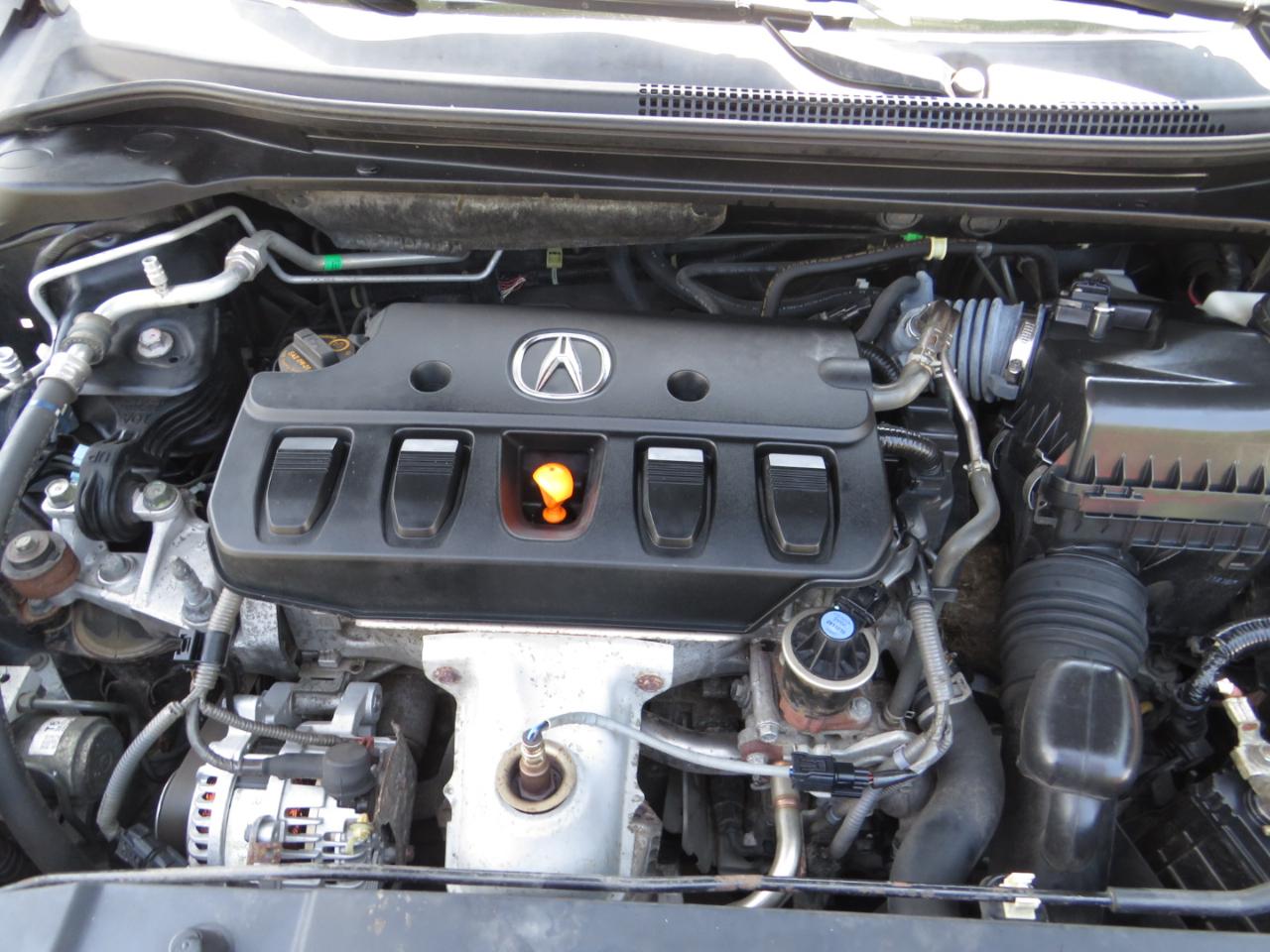 Acura ILX 4dr Sdn 2.0L Tech Pkg 2013