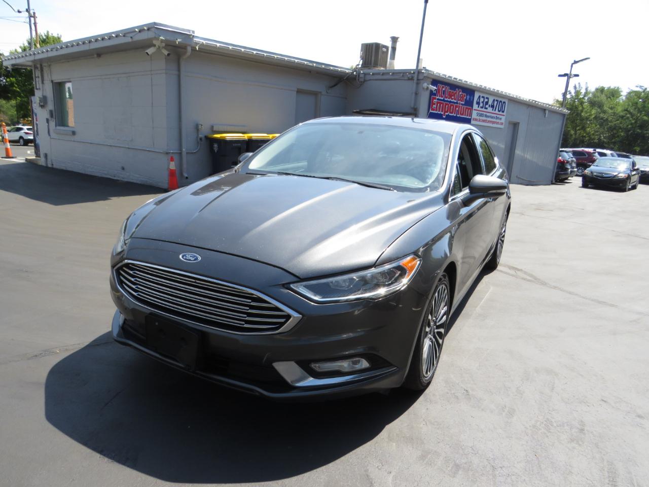 Ford Fusion Titanium FWD 2017