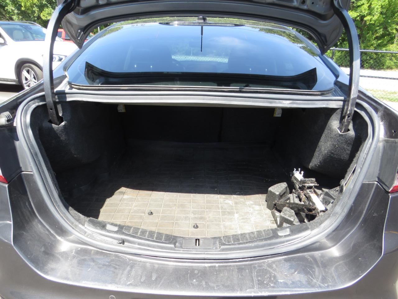 Ford Fusion Titanium FWD 2017
