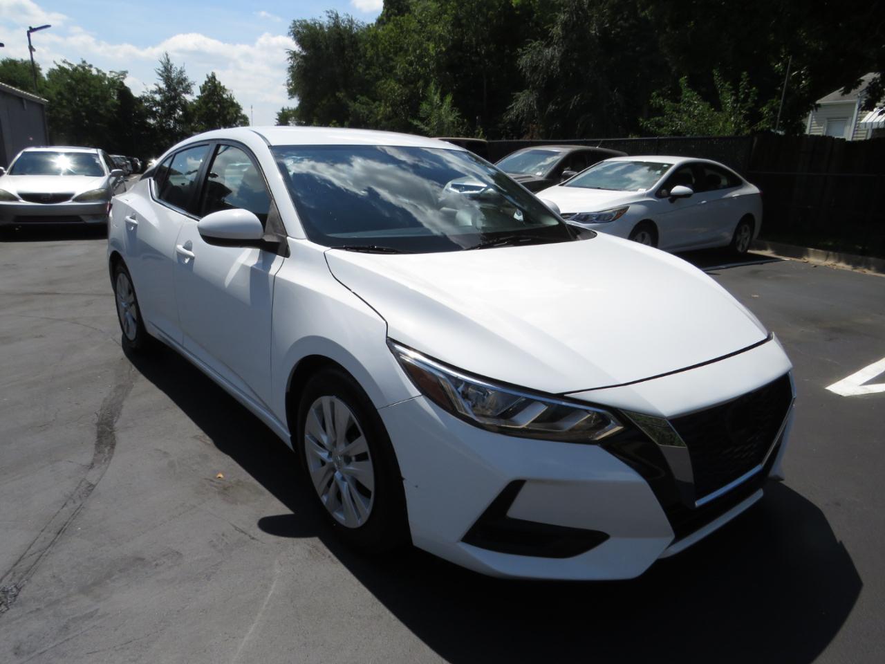 Nissan Sentra S CVT 2022