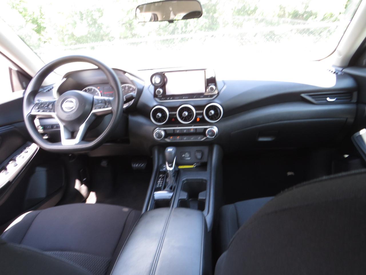 Nissan Sentra S CVT 2022