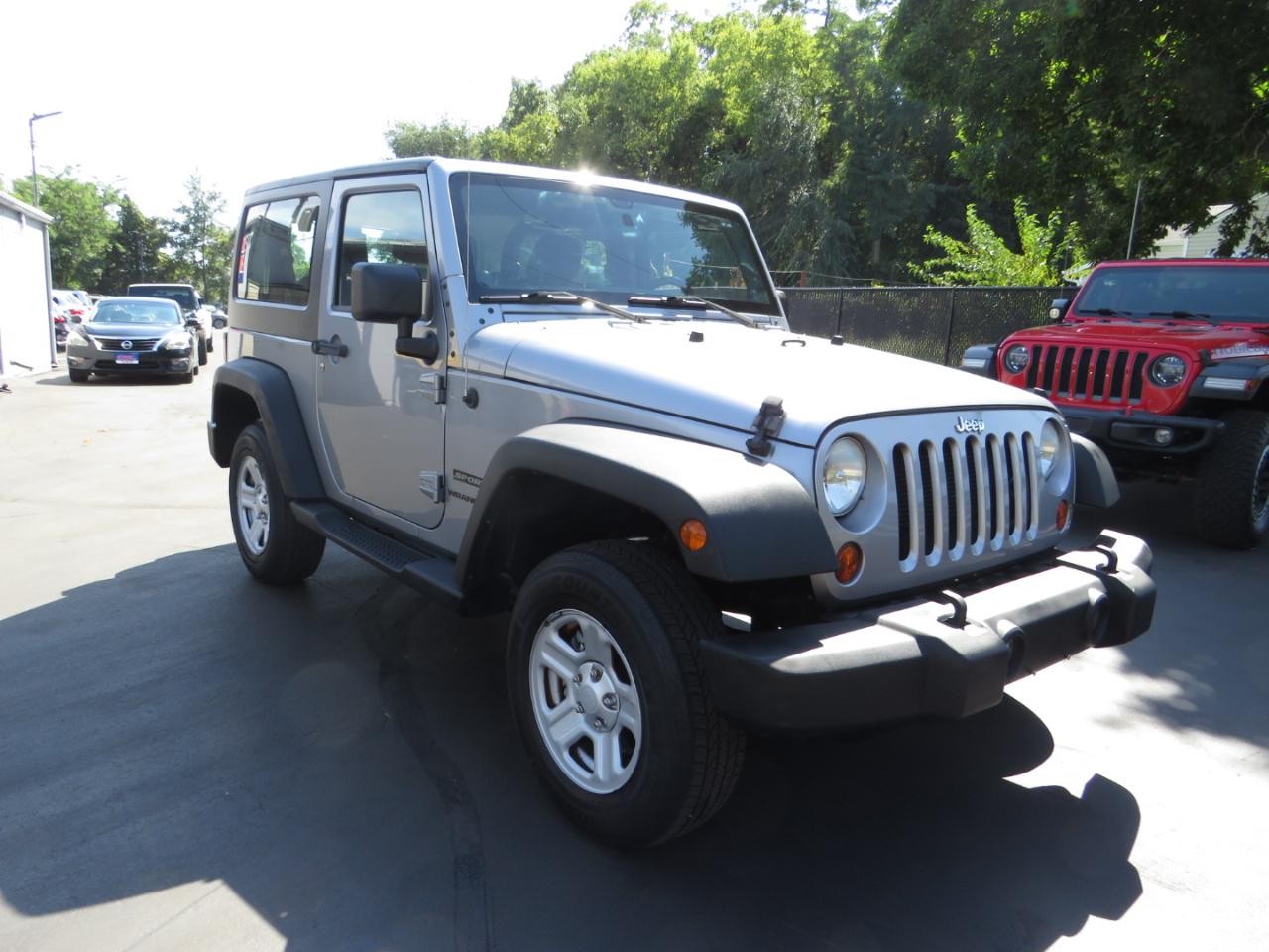 Jeep Wrangler 4WD 2dr Sport 2013