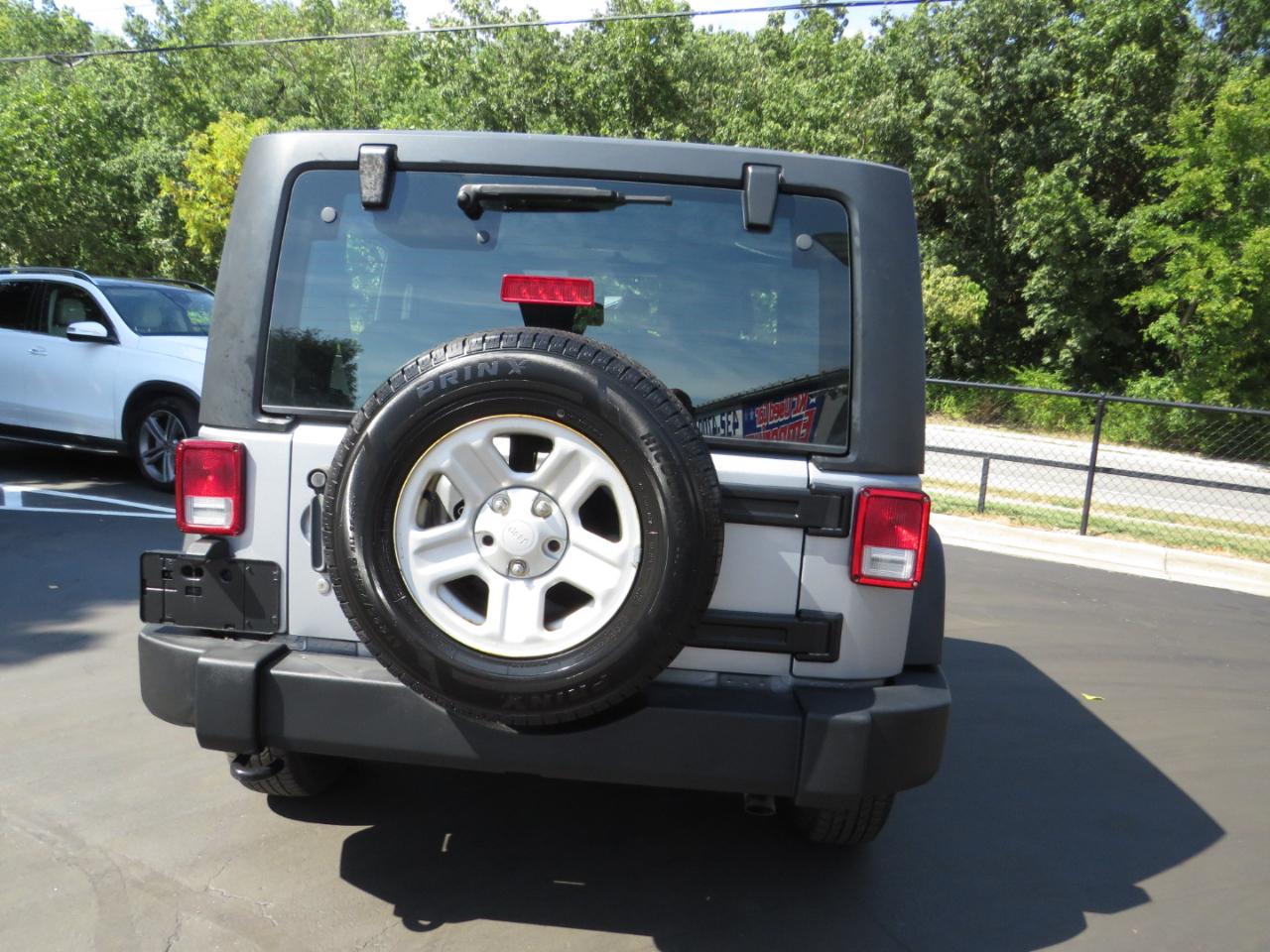Jeep Wrangler 4WD 2dr Sport 2013