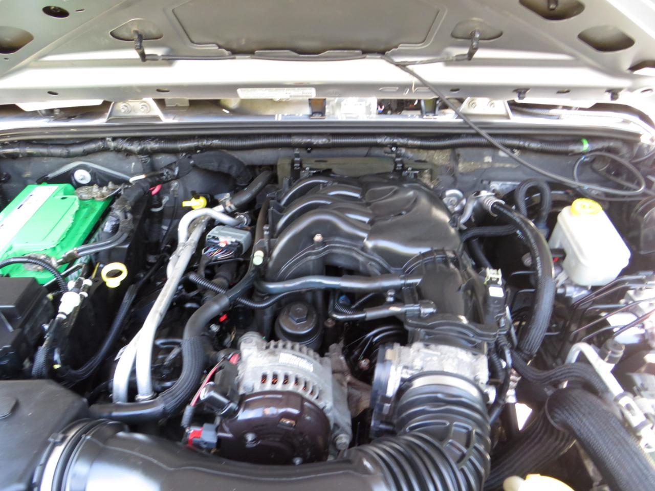Jeep Wrangler 4WD 2dr Sport 2013