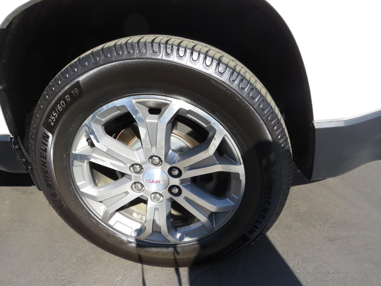 GMC Acadia AWD 4dr SLT w/SLT-1 2016