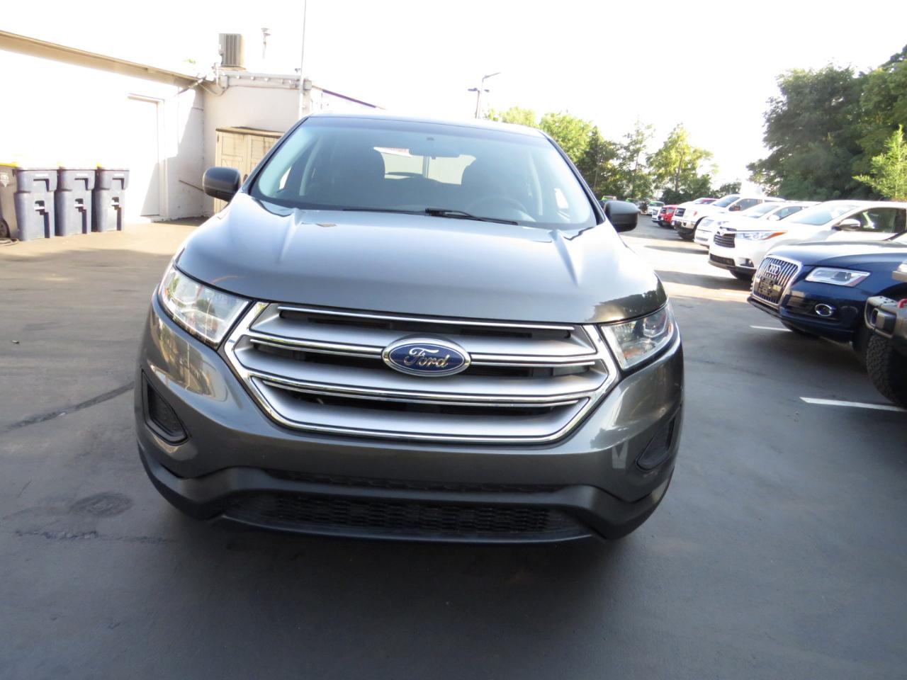 Ford Edge 4dr SE FWD 2015