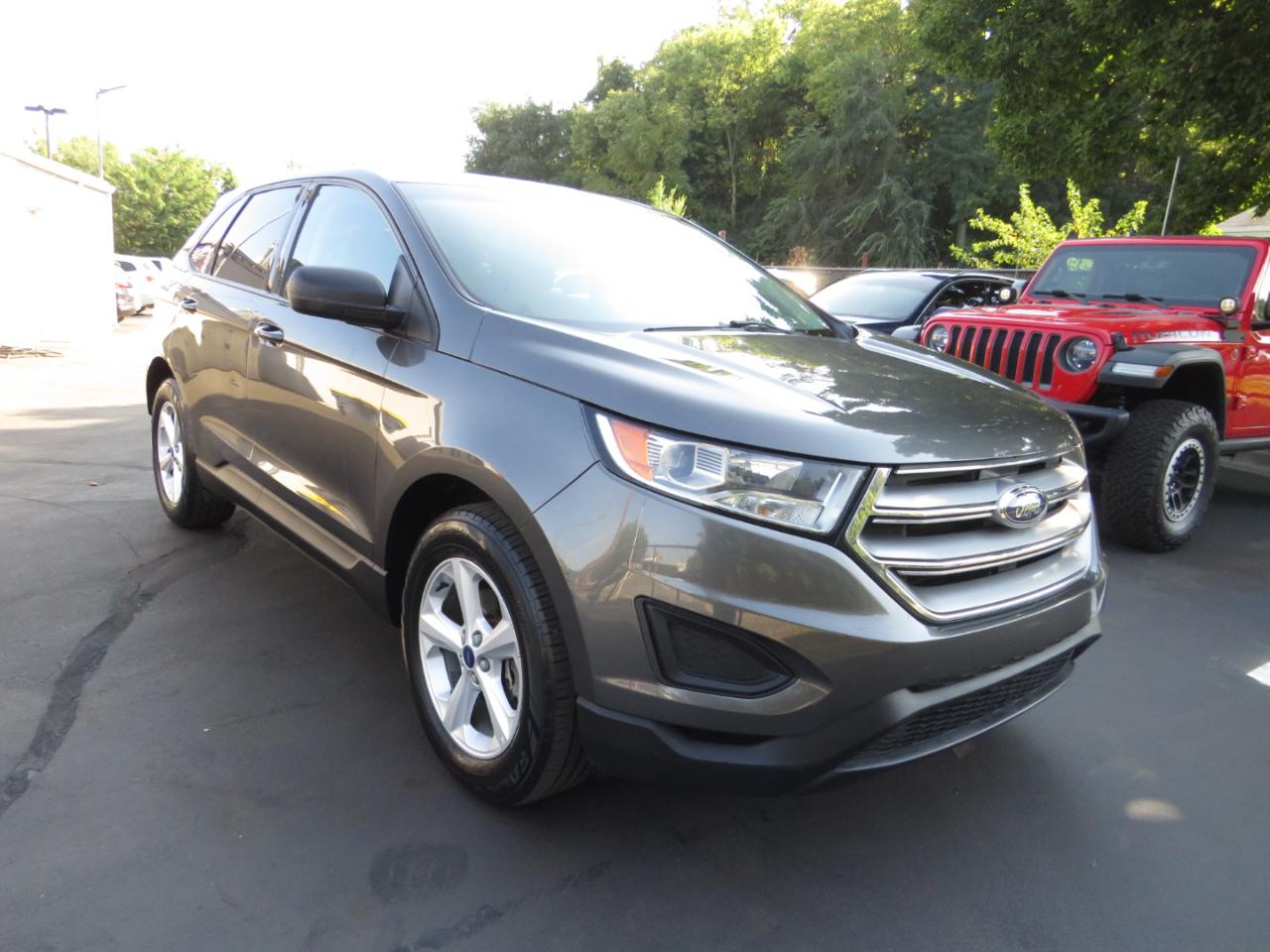 Ford Edge 4dr SE FWD 2015